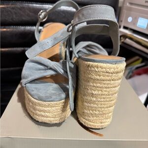 Crown Vintage Blue and Tan Wedges